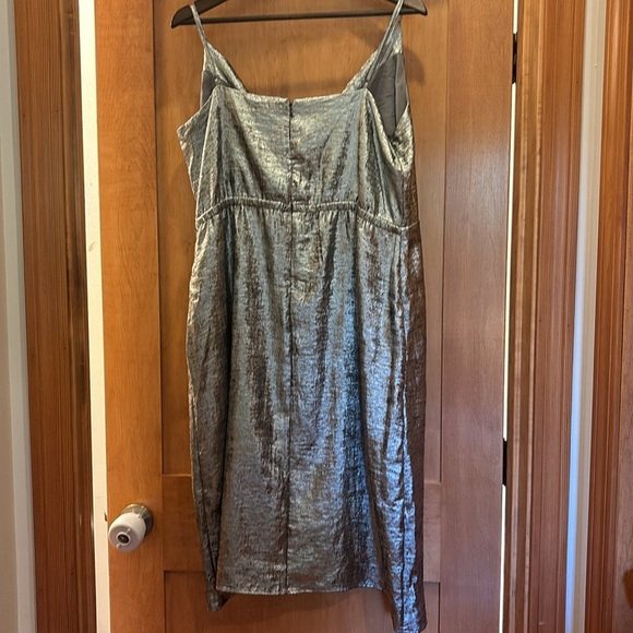 Women’s Worthington, silver dress size XL - Picture 6 of 6